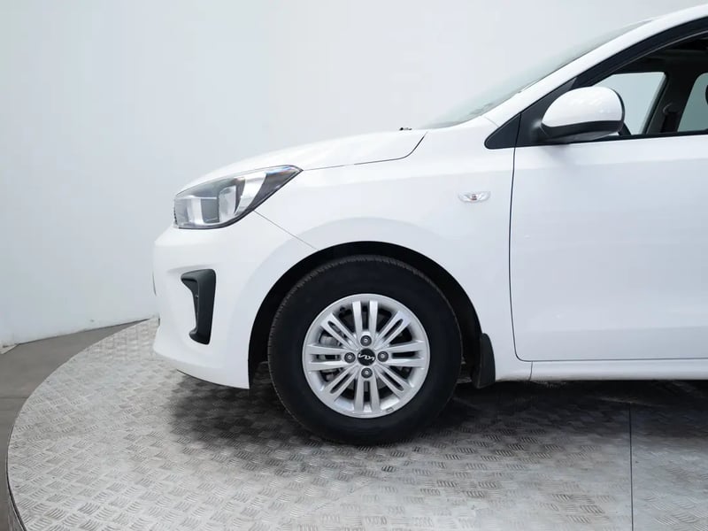 Kia SOLUTO 2026 - Imagen 17 de 20
