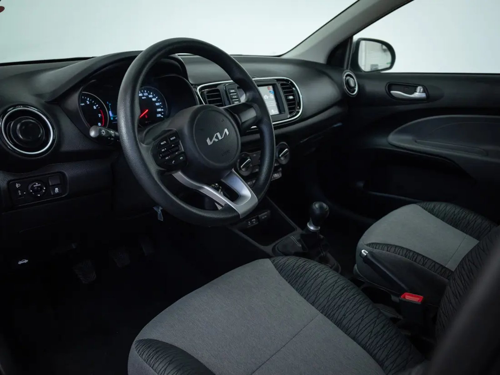 Kia SOLUTO 2026 - Imagen 12 de 20