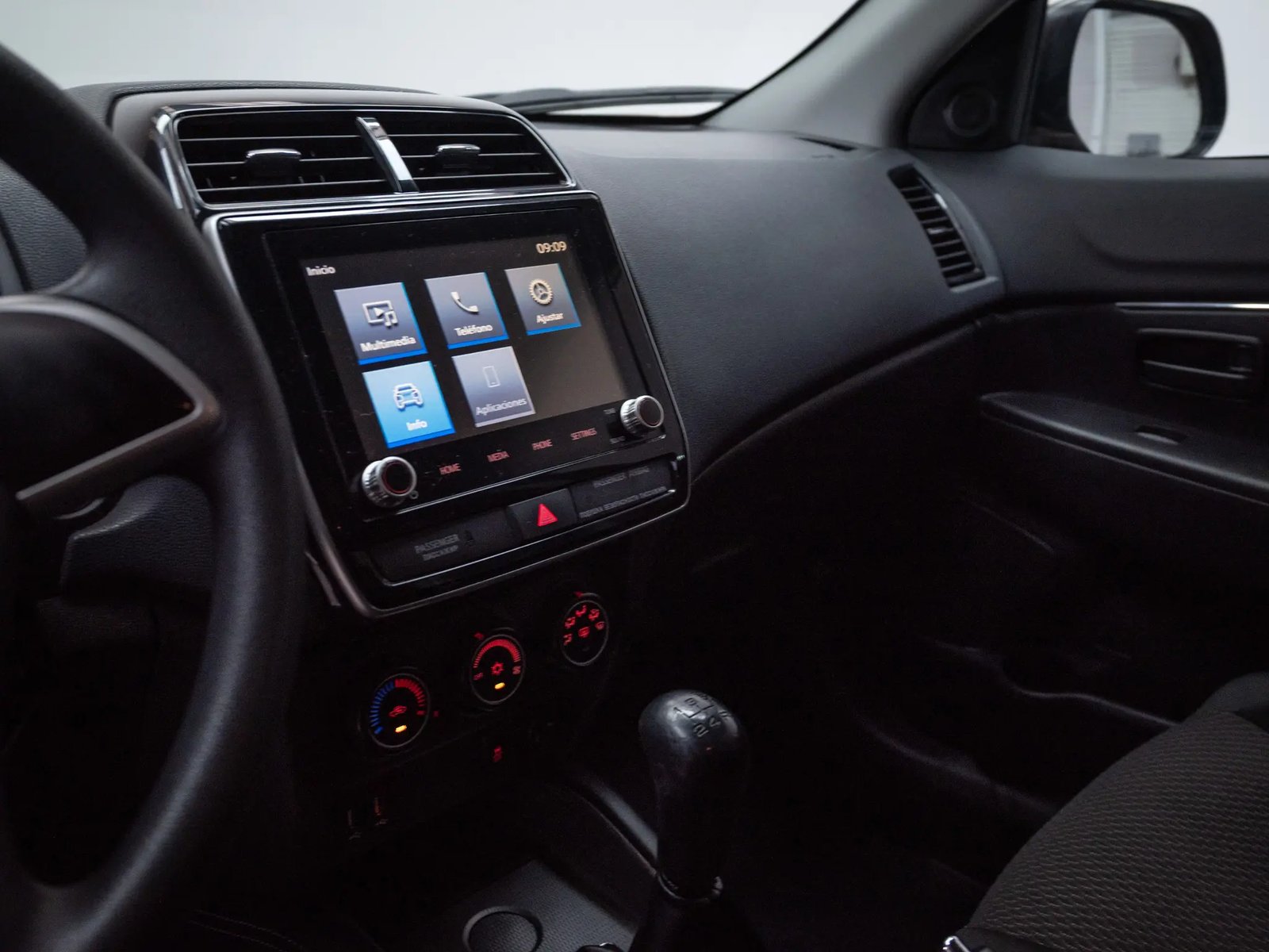 MITSUBISHI ASX 2022 - Imagen 15 de 18