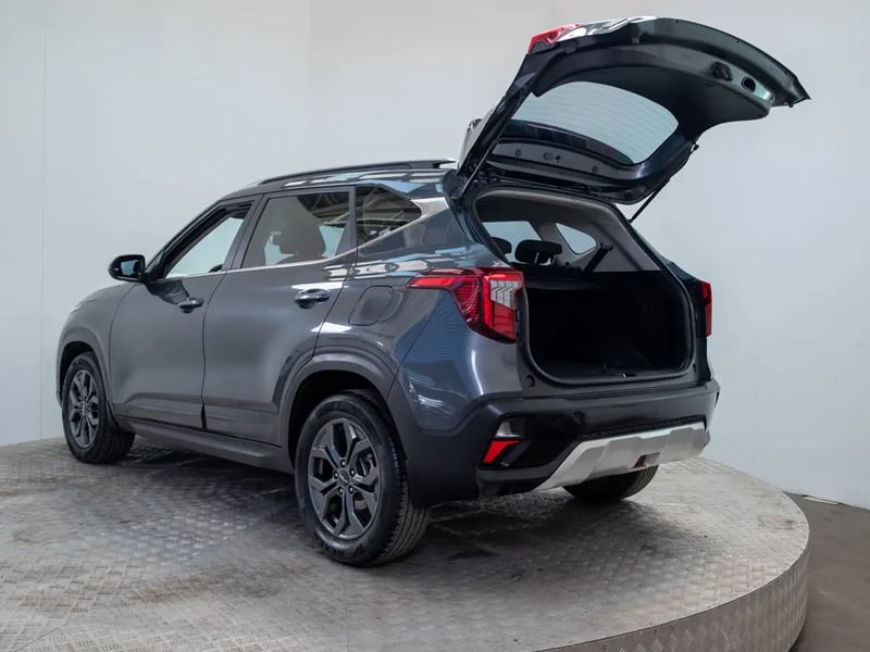 Kia SELTOS 2024 - Imagen 10 de 20