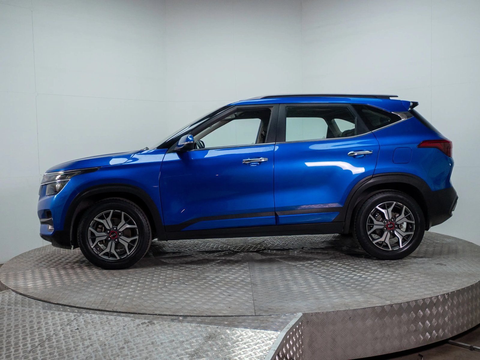 Kia SELTOS 2021 - Imagen 6 de 15