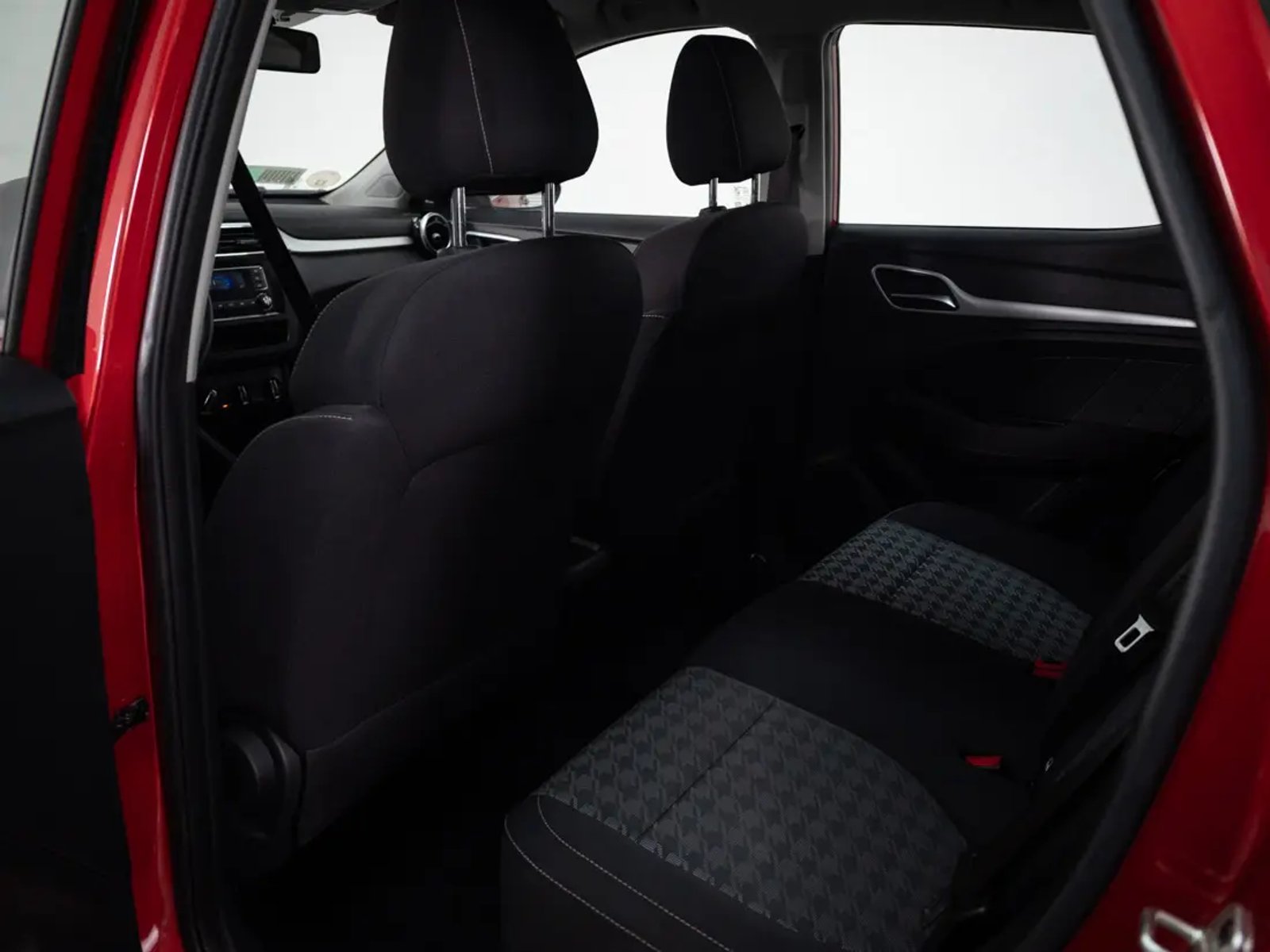 MG ZS 2023 - Imagen 14 de 19