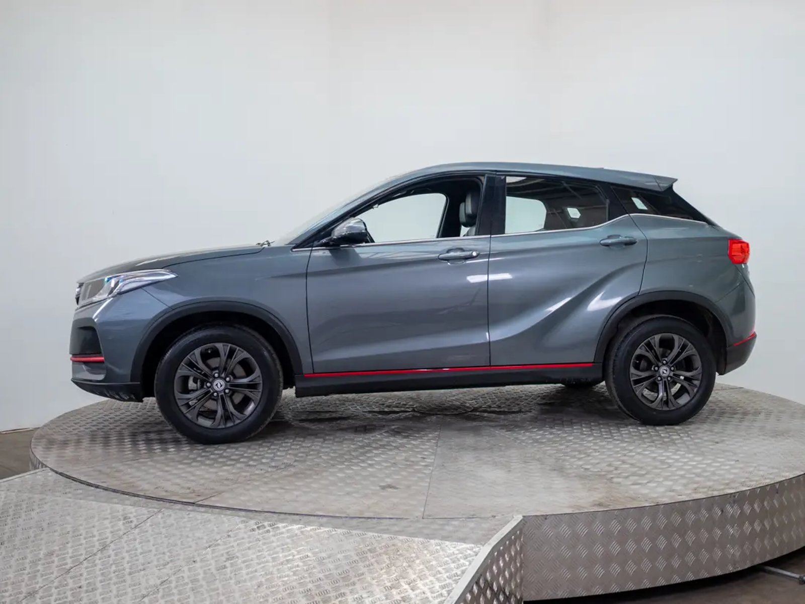 DFSK SUV 500 2023 - Imagen 4 de 20