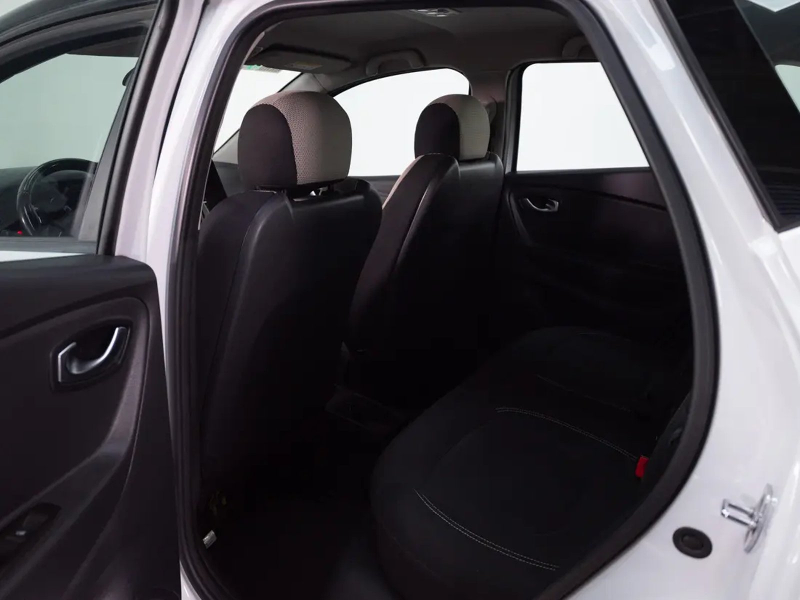 Renault CAPTUR 2020 - Imagen 14 de 19