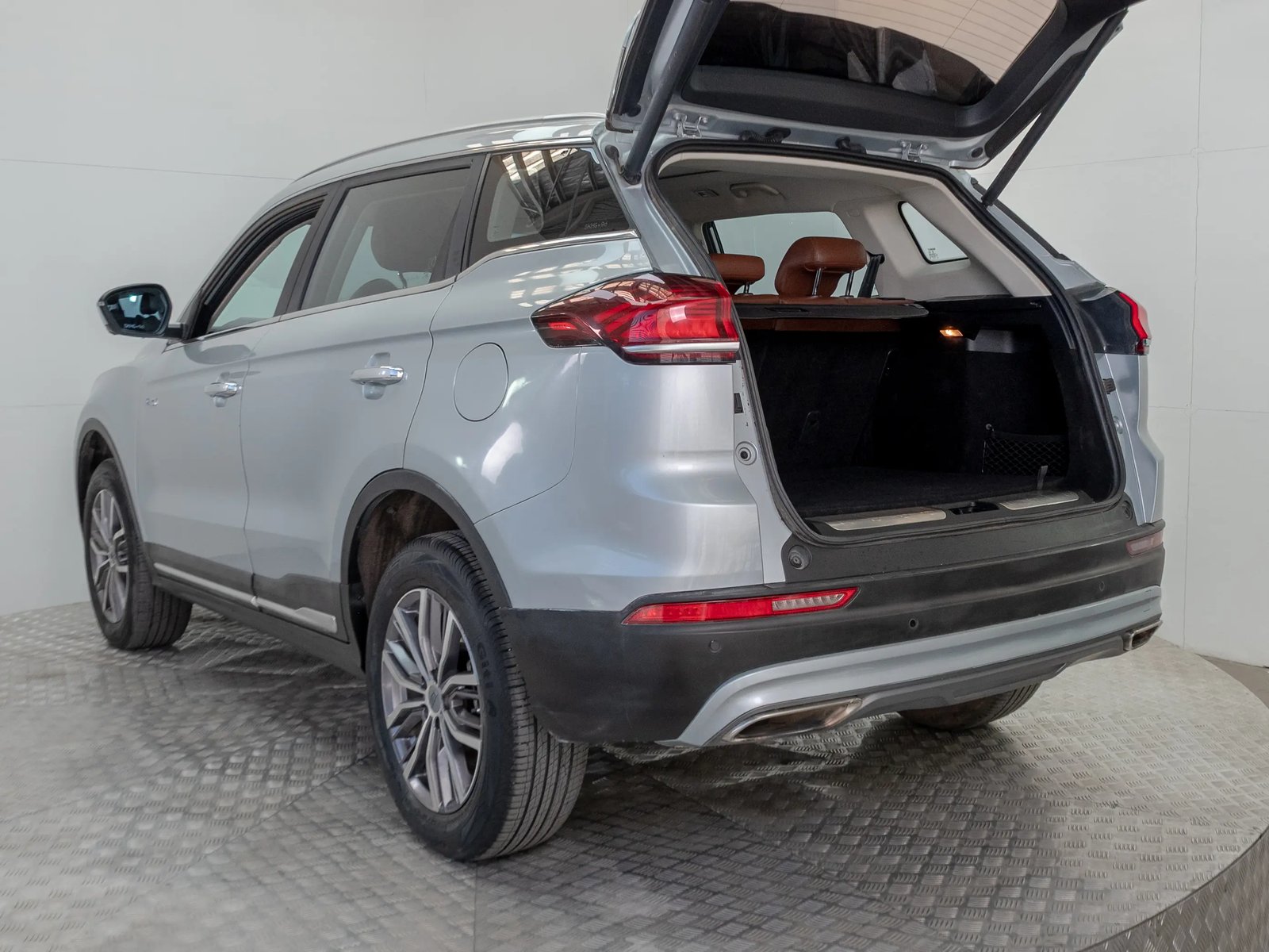 Geely AZKARRA 2023 - Imagen 10 de 17