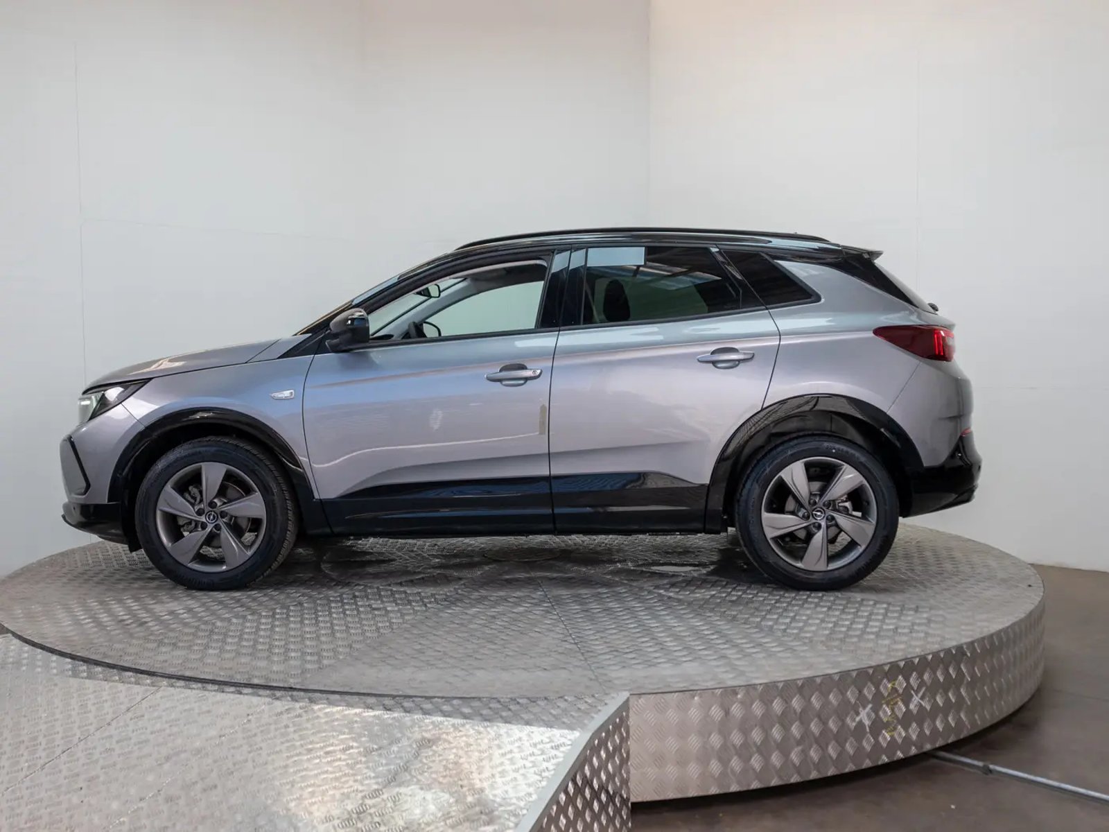 Opel GRANDLAND 2025 - Foto 4 de 15