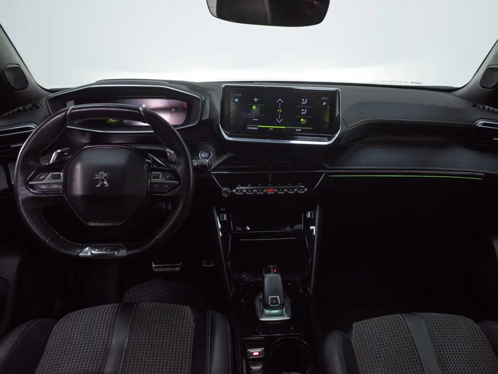PEUGEOT 2008 2021 - Imagen 16 de 19