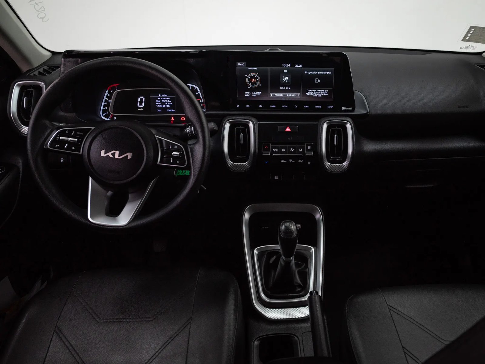 KIA SONET 2023 - Imagen 16 de 20