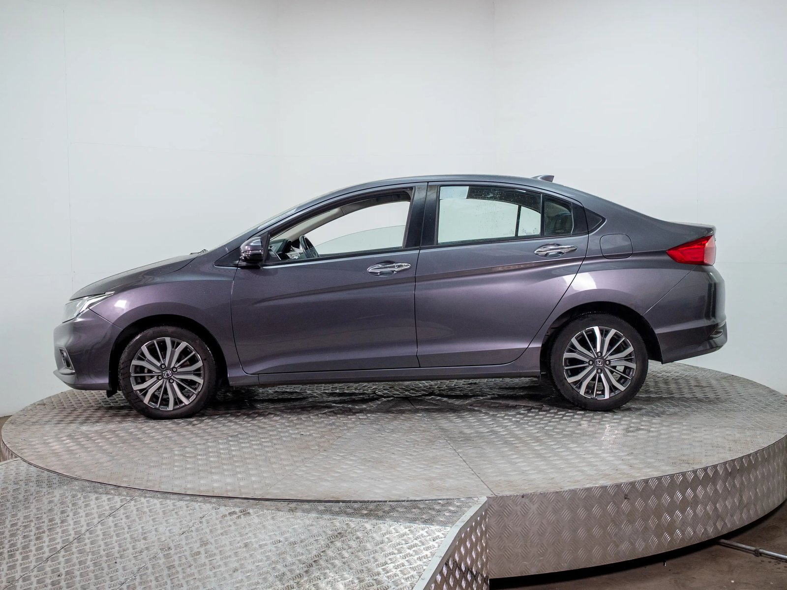 Honda CITY 2019 - Foto 5 de 18