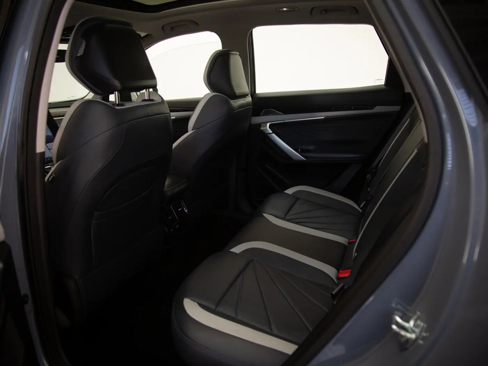 GEELY STARRAY 2025 - Imagen 16 de 20