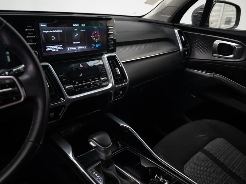 Kia SORENTO 2023 - Imagen 12 de 20