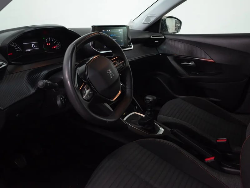 Peugeot 2008 2023 - Imagen 11 de 19