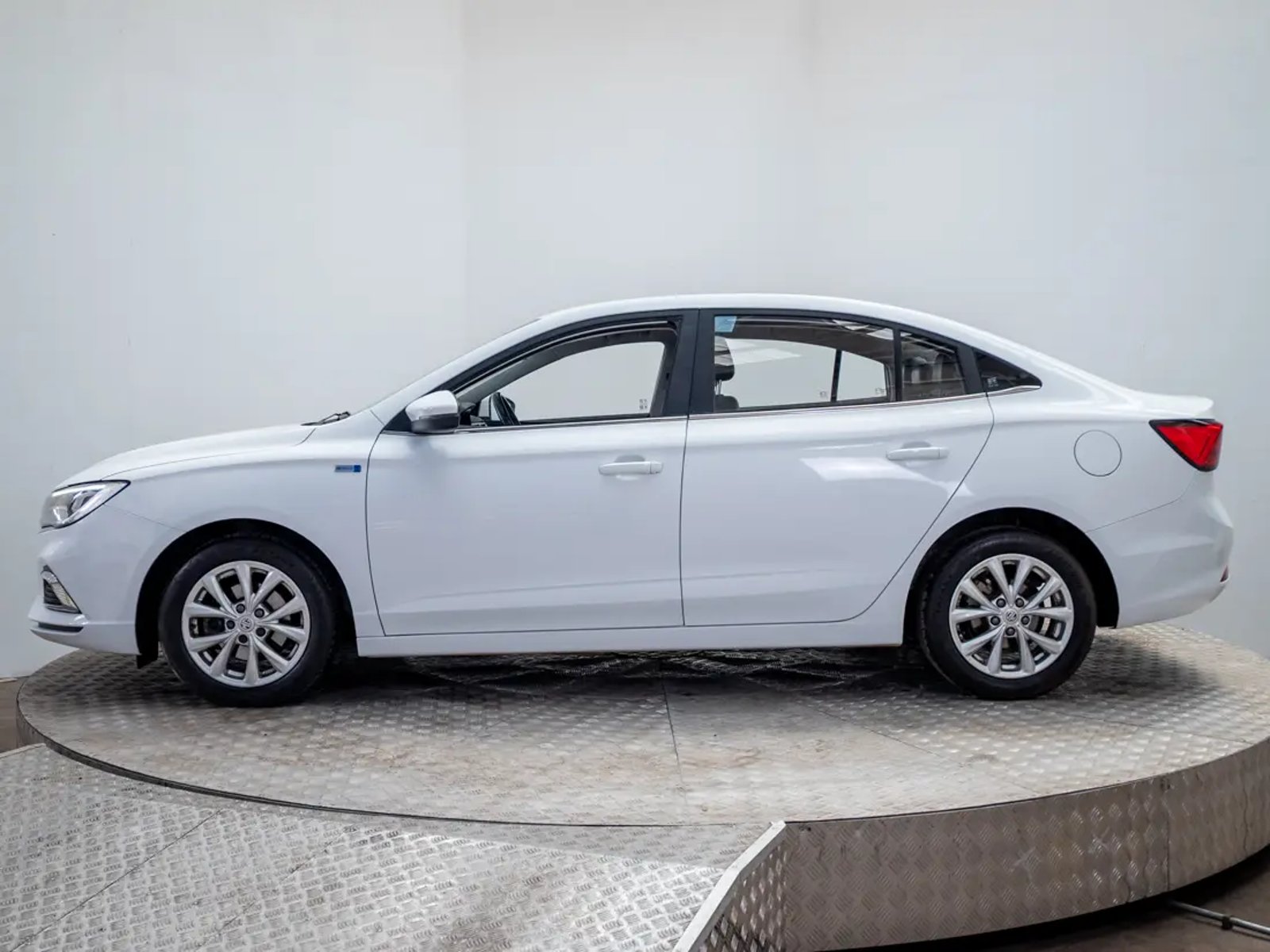 MG 5 2024 - Foto 4 de 19