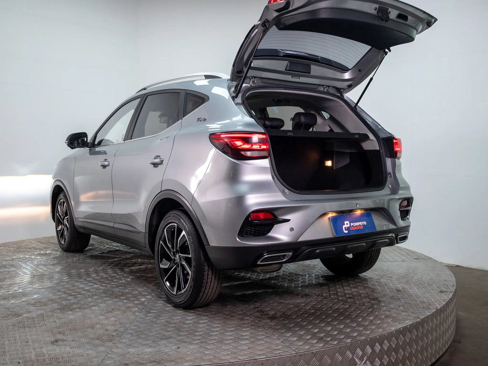 MG ZX 2023 - Imagen 8 de 19
