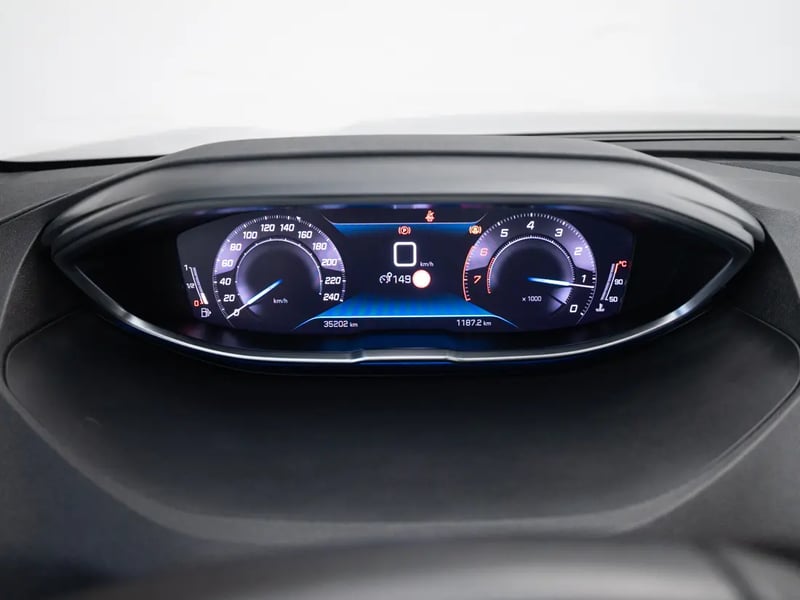 Peugeot 3008 2024 - Imagen 13 de 19