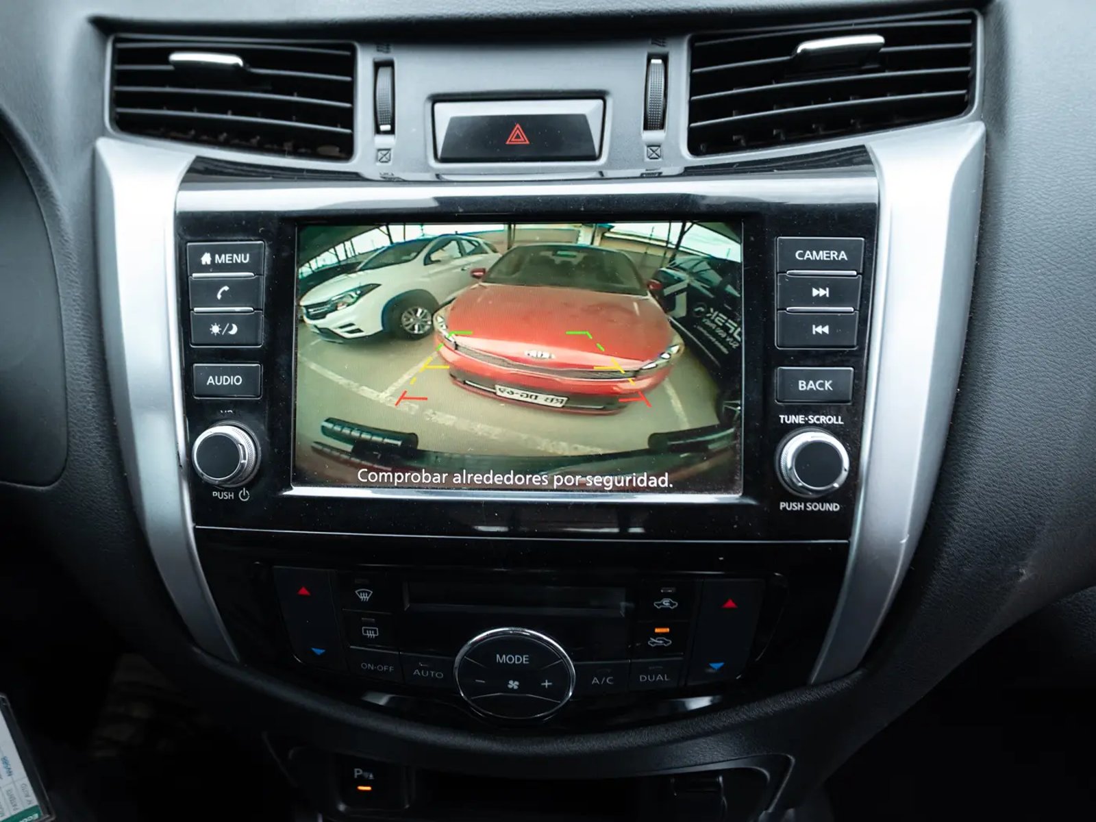 Nissan NAVARA 2024 - Imagen 15 de 15