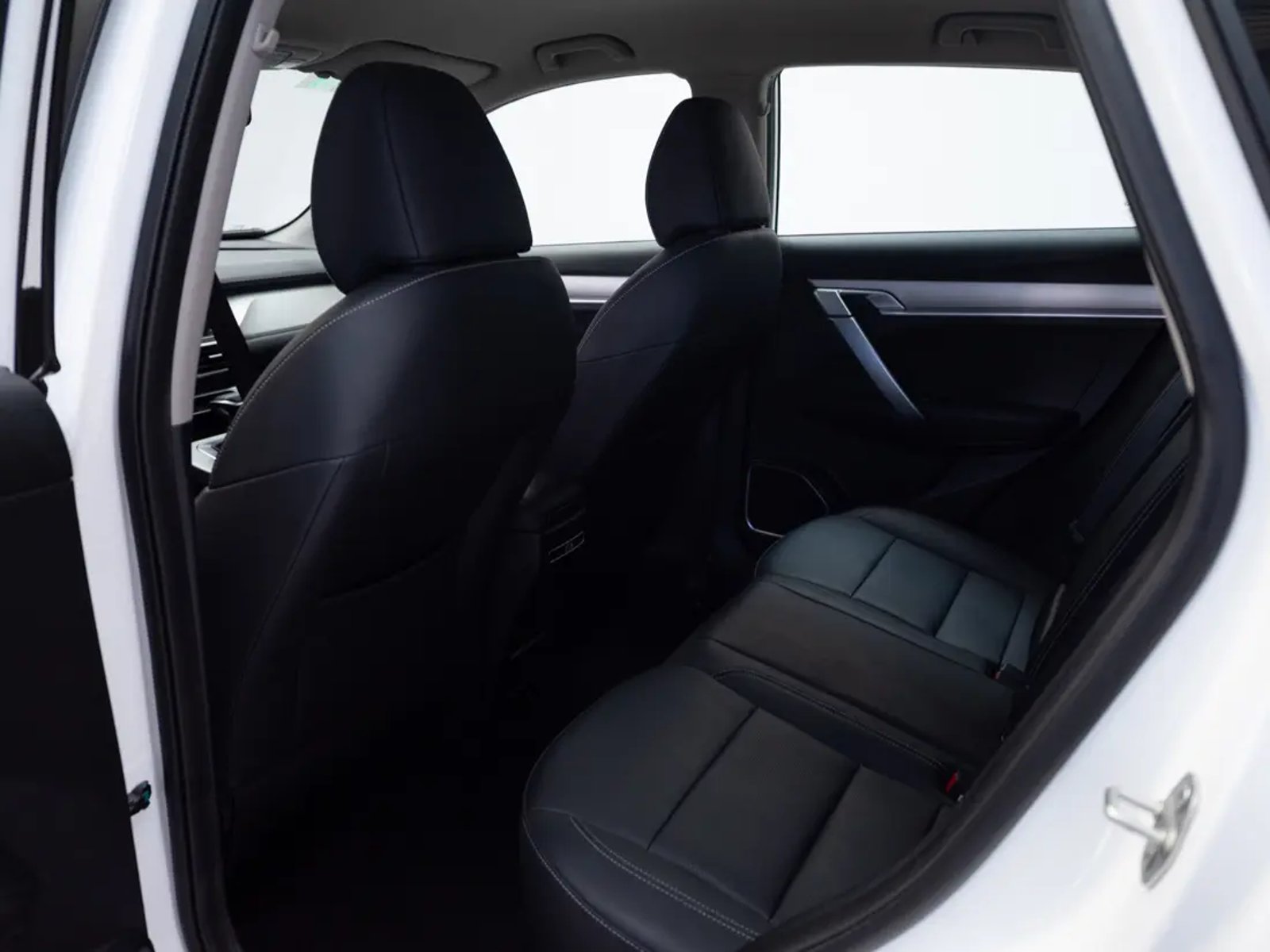 Geely COOLRAY LITE 2026 - Imagen 14 de 19