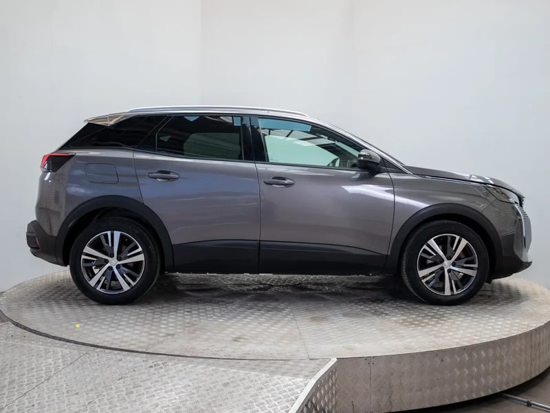Peugeot 3008 2024 - Imagen 8 de 19