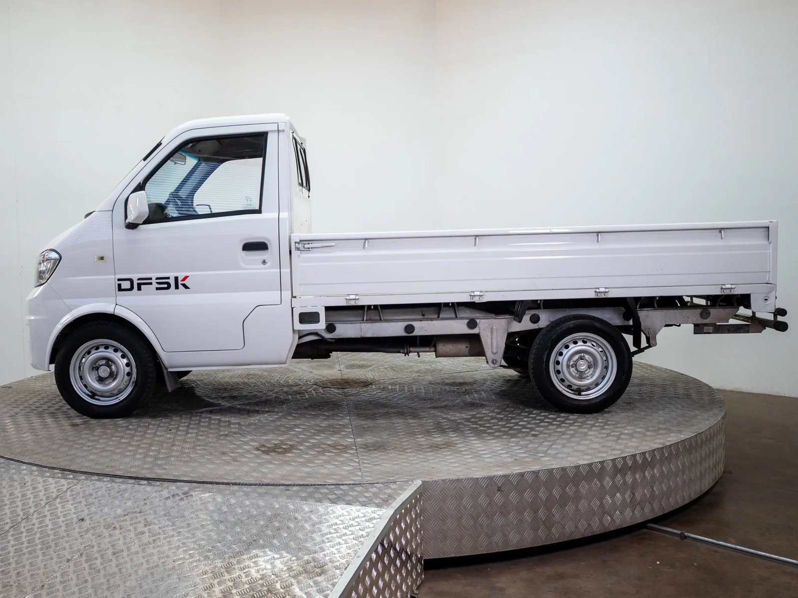 DFSK TRUCK CABINA SIMPLE 2024 - Imagen 5 de 14
