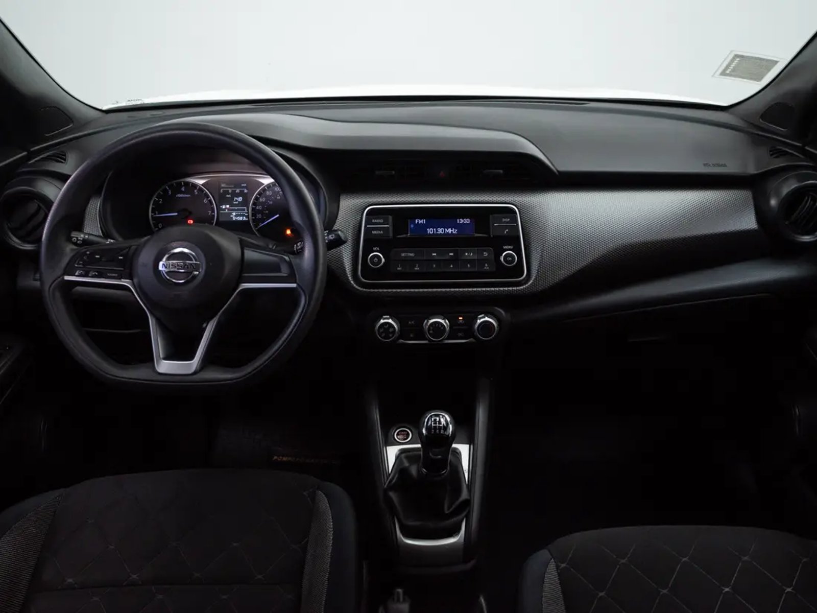 Nissan KICKS 2019 - Imagen 15 de 19