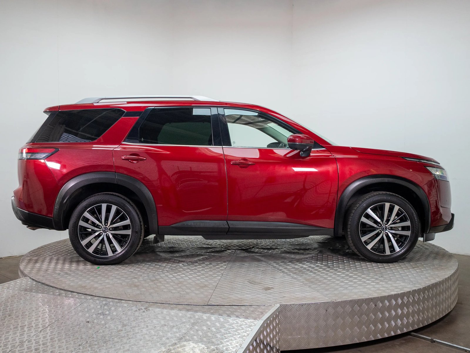 Nissan PATHFINDER 2023 - Imagen 8 de 19