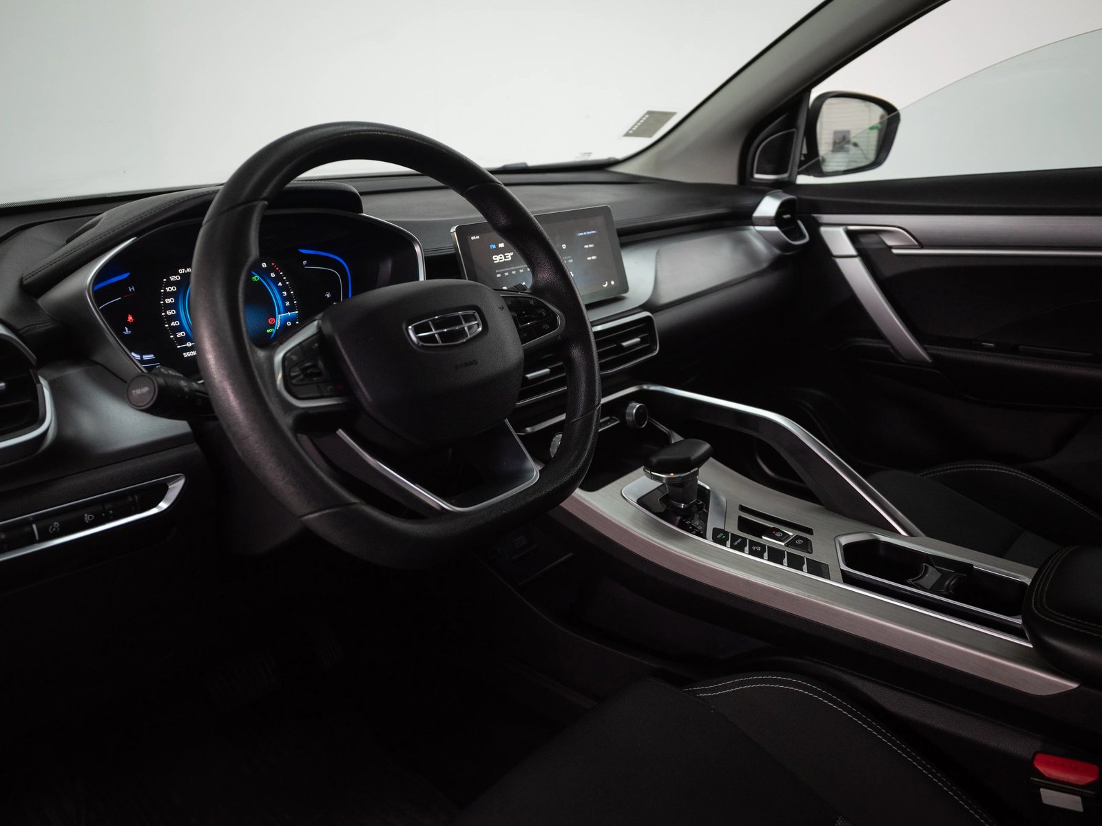 GEELY COOLRAY 2023 - Imagen 10 de 20