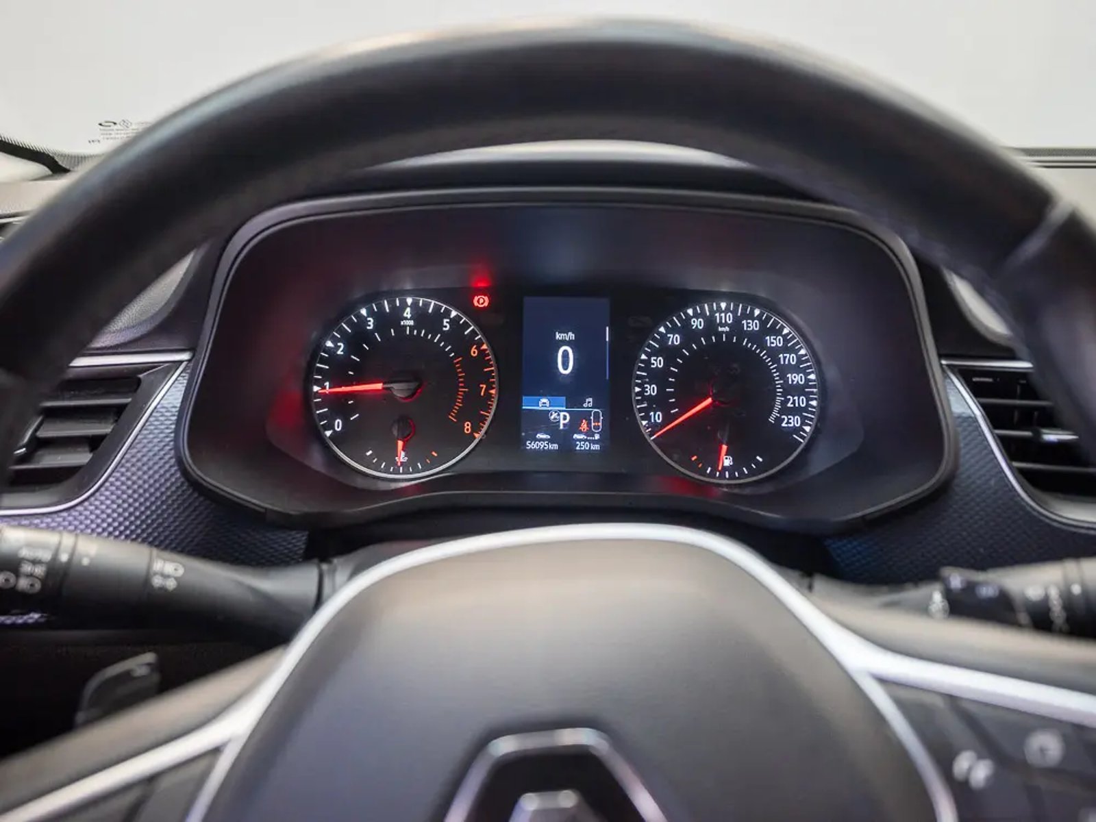 RENAULT ARKANA 2022 - Imagen 13 de 14
