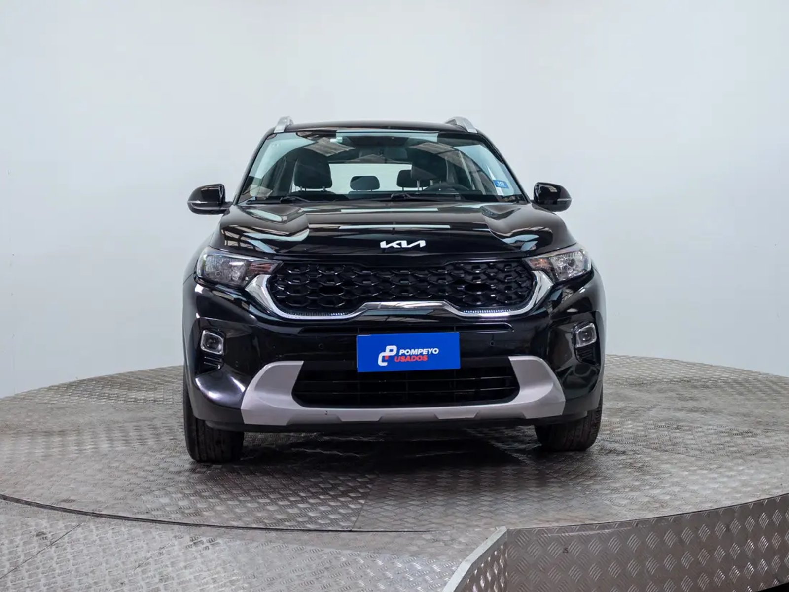 Kia SONET 2023 - Foto 4 de 17