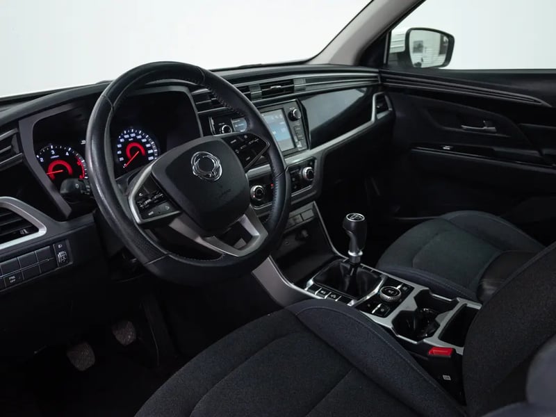 SsangYong NEW KORANDO 2023 - Imagen 11 de 19