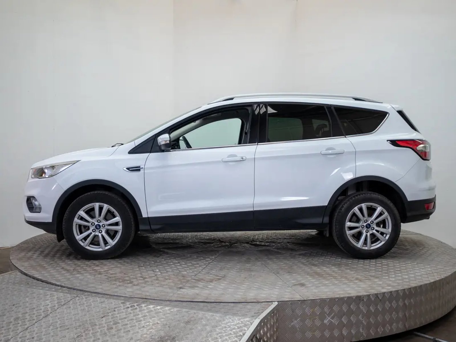 Ford ESCAPE 2019 - Foto 4 de 20