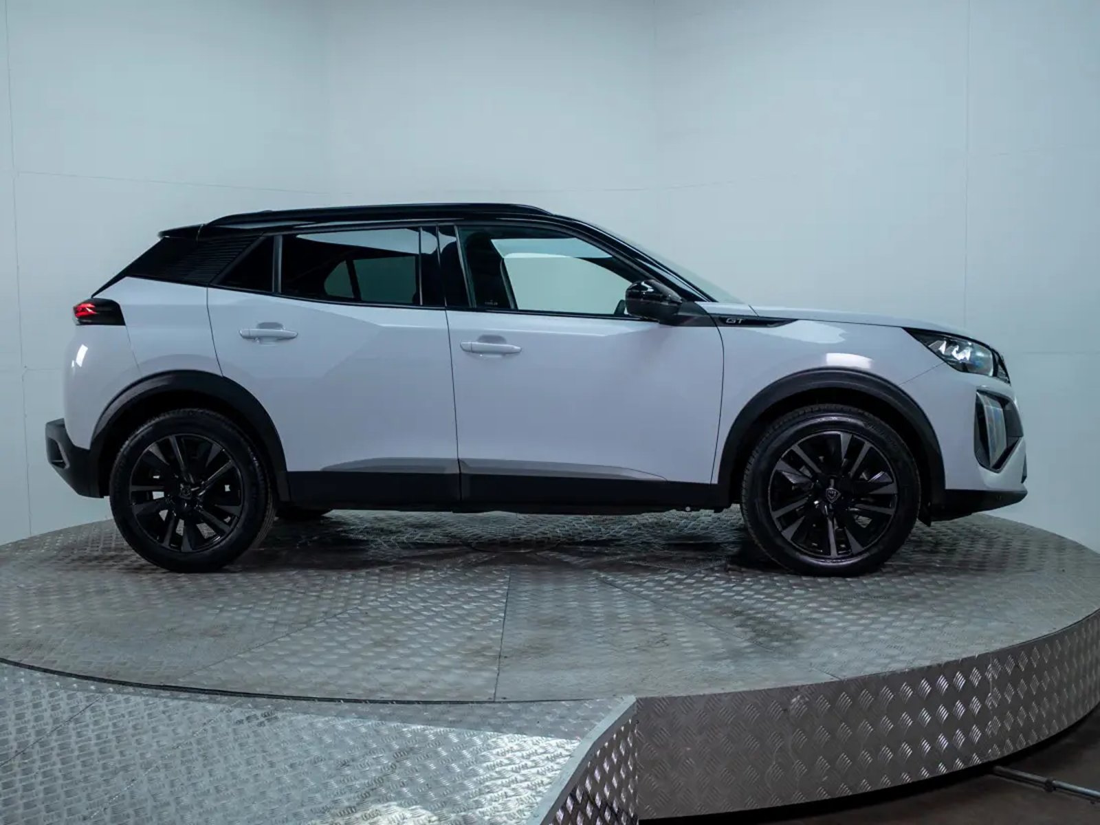PEUGEOT 2008 2024 - Imagen 6 de 20