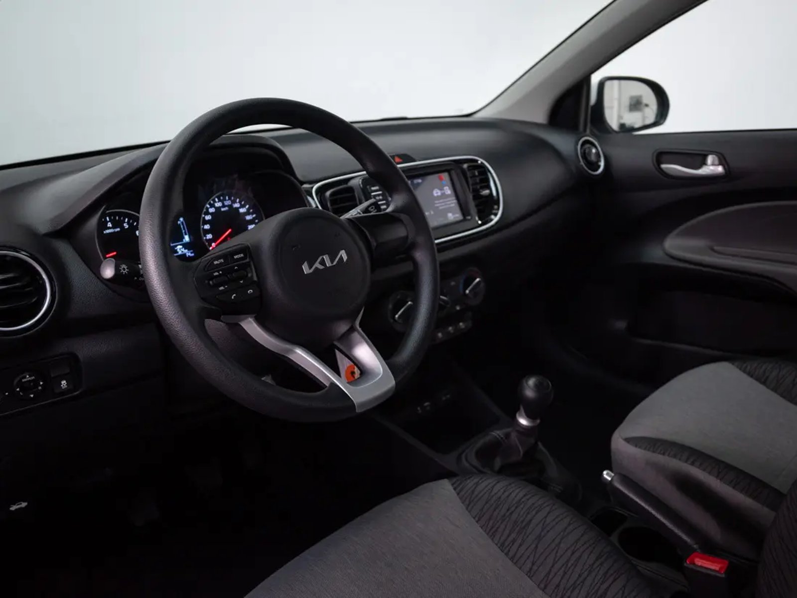 Kia SOLUTO 2026 - Imagen 11 de 20