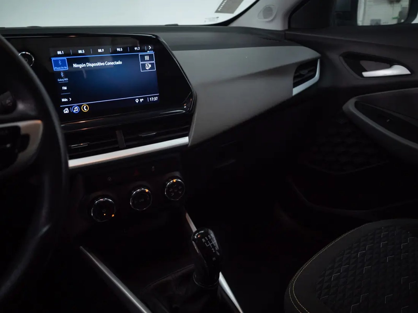 Chevrolet MONTANA 2024 - Imagen 11 de 18