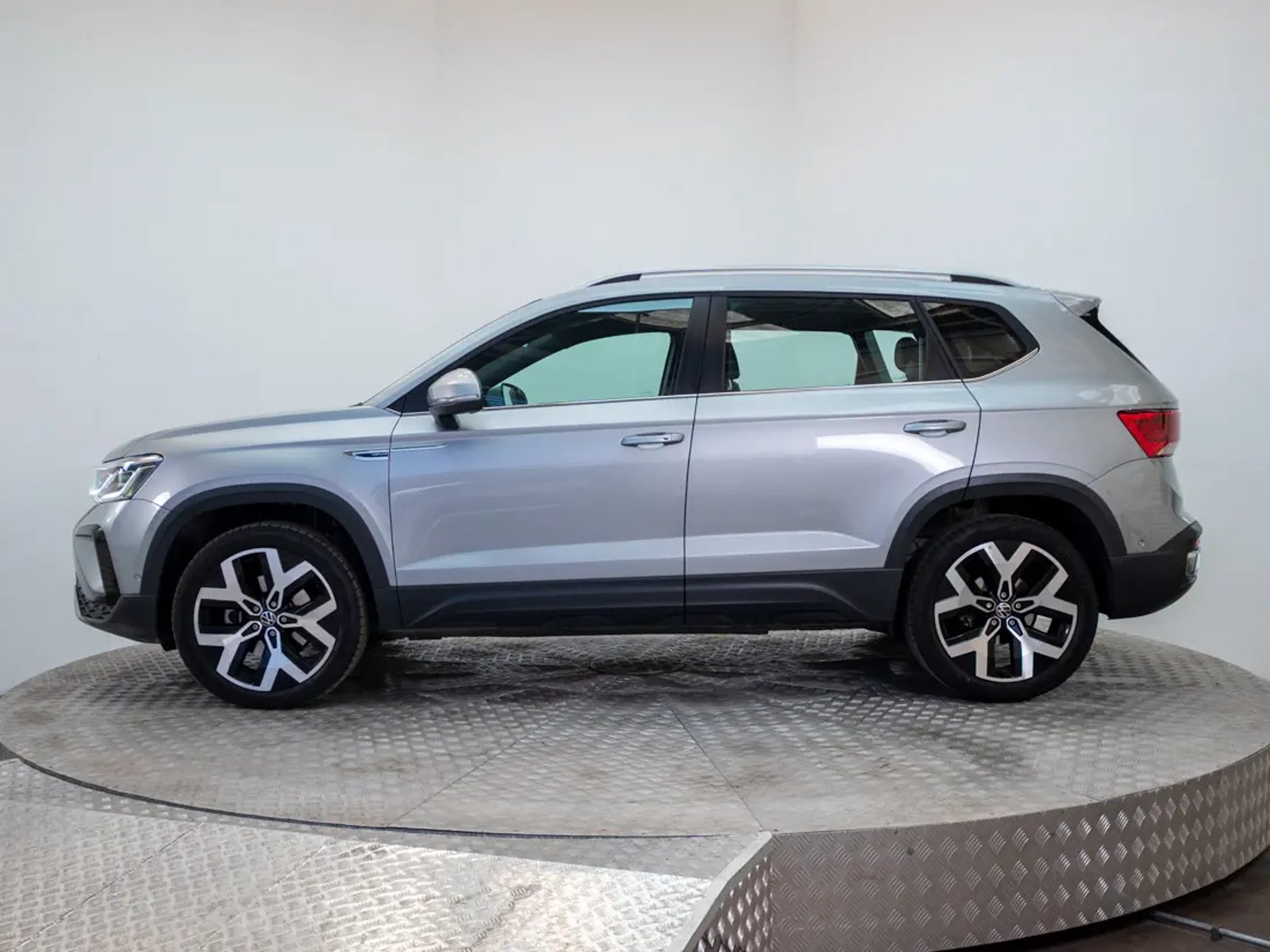 VOLKSWAGEN TAOS 2026 - Imagen 4 de 17