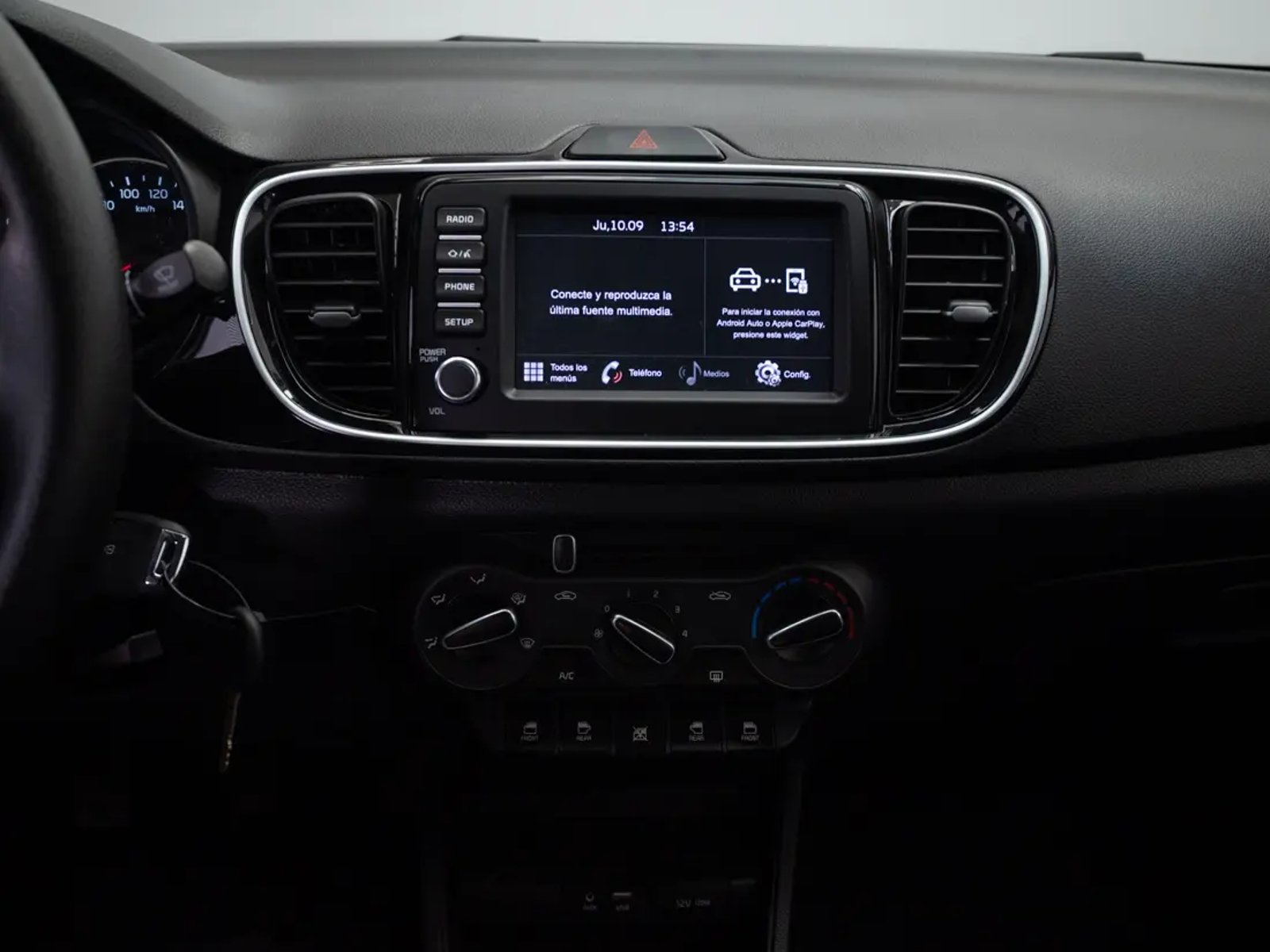 Kia SOLUTO 2026 - Imagen 16 de 20