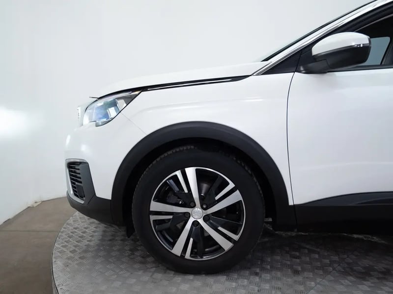 Peugeot 5008 2021 - Imagen 17 de 20