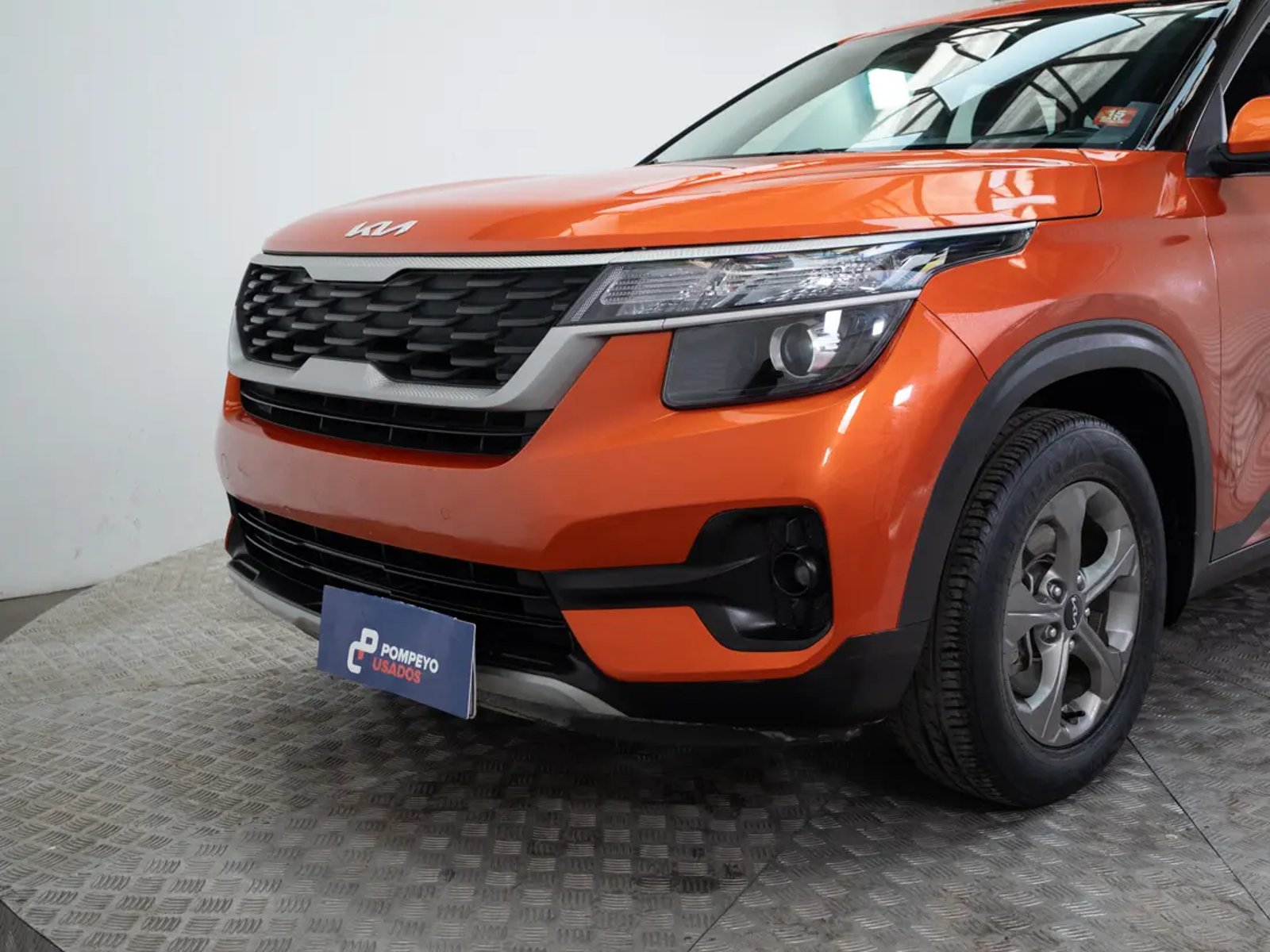 Kia SELTOS 2022 - Imagen 18 de 20