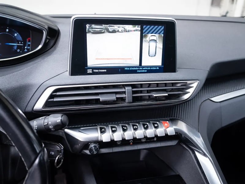 Peugeot 5008 2021 - Imagen 19 de 20