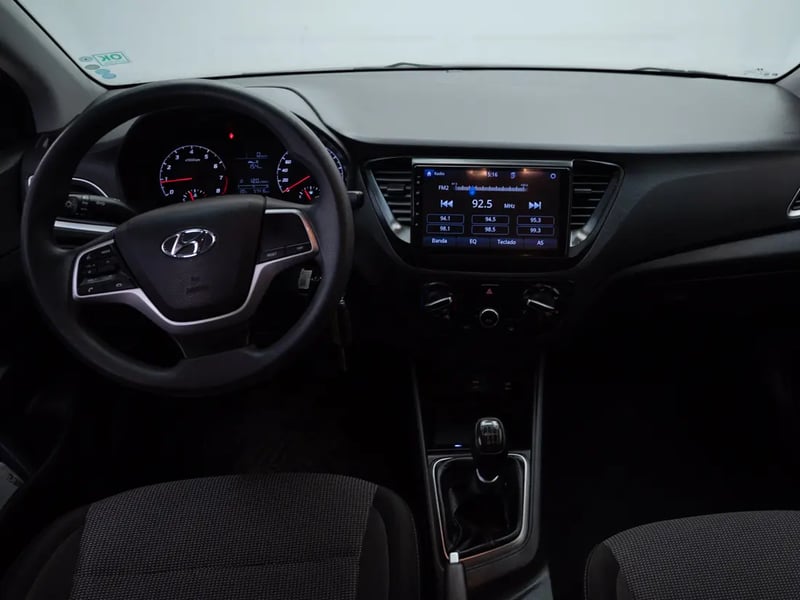 Hyundai ACCENT 2024 - Imagen 15 de 20