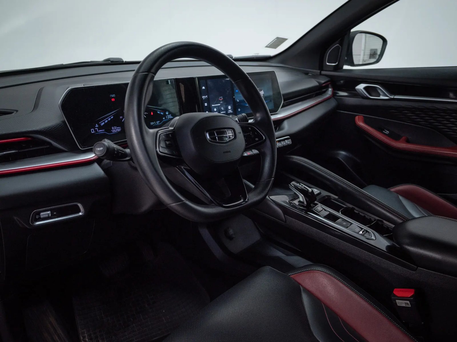 GEELY COOLRAY 2023 - Imagen 19 de 20