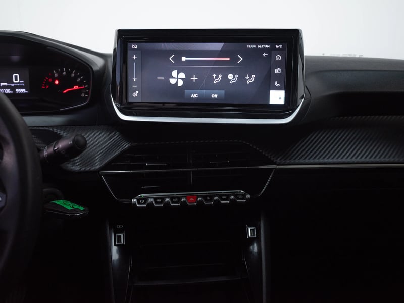 Peugeot 208 2023 - Imagen 16 de 20