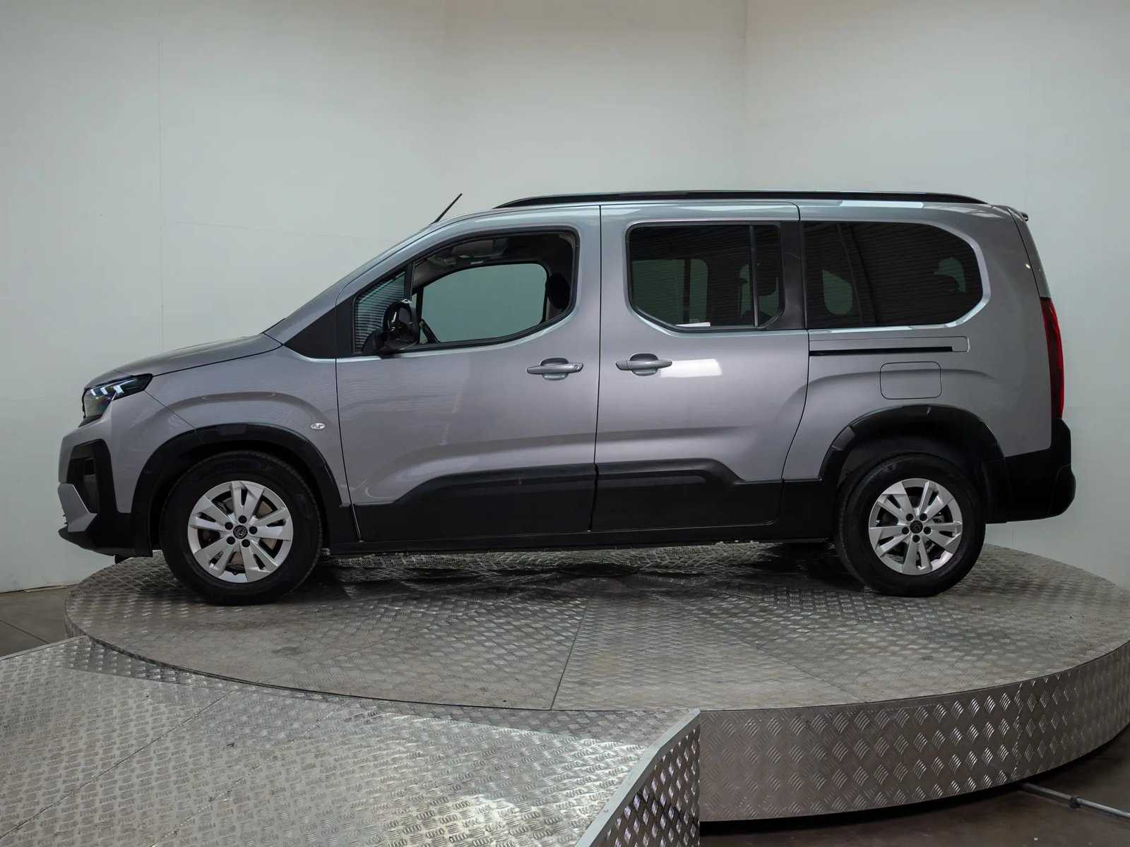 Peugeot RIFTER 2025 - Foto 4 de 19