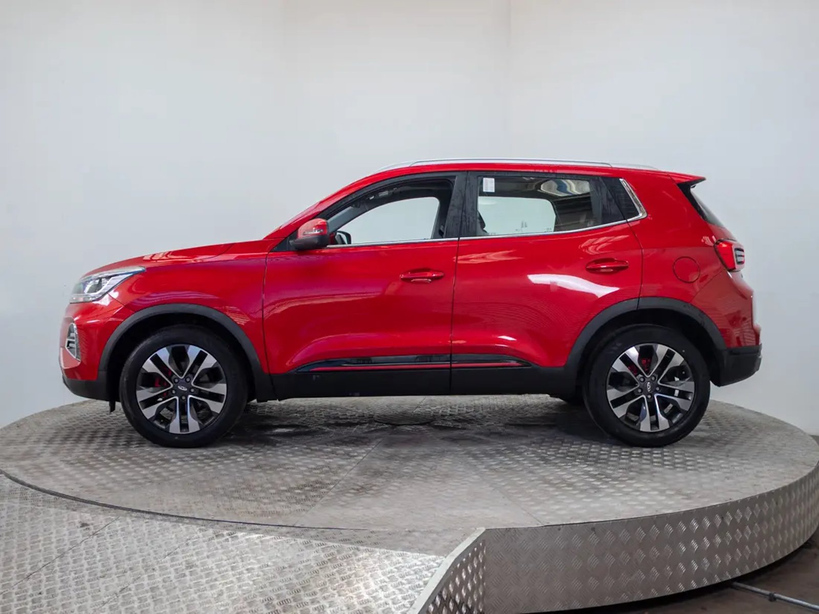 Chery TIGGO 3 2023 - Imagen 4 de 19