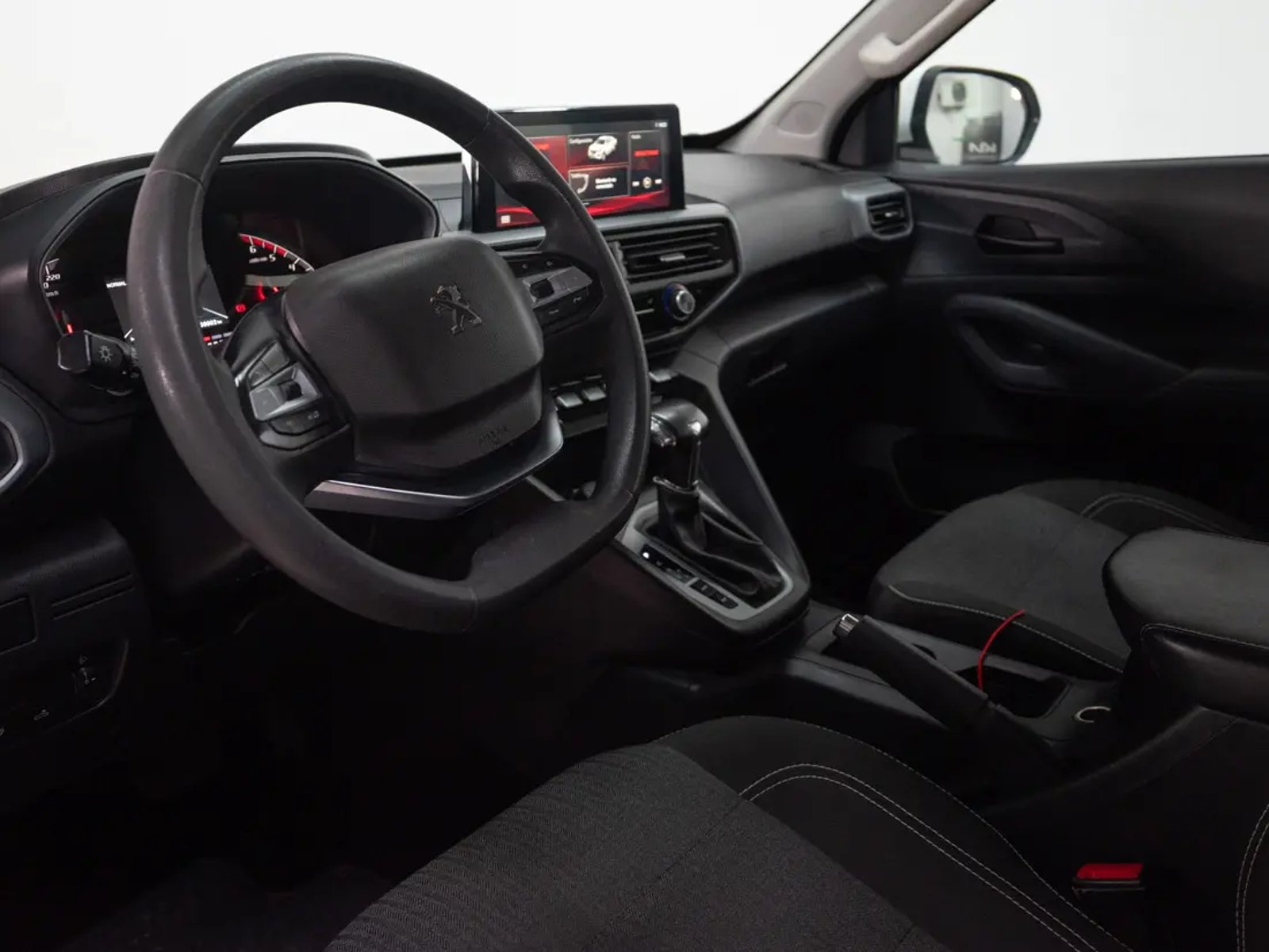 Peugeot LANDTREK 2024 - Imagen 12 de 19