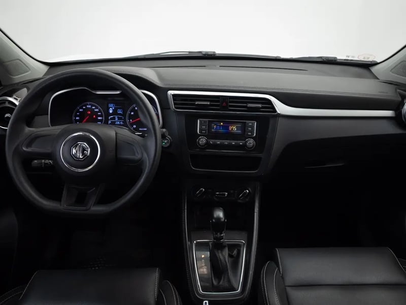 MG ZS 2023 - Imagen 15 de 19
