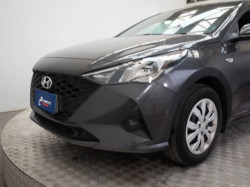 Hyundai ACCENT 2024 - Imagen 18 de 20