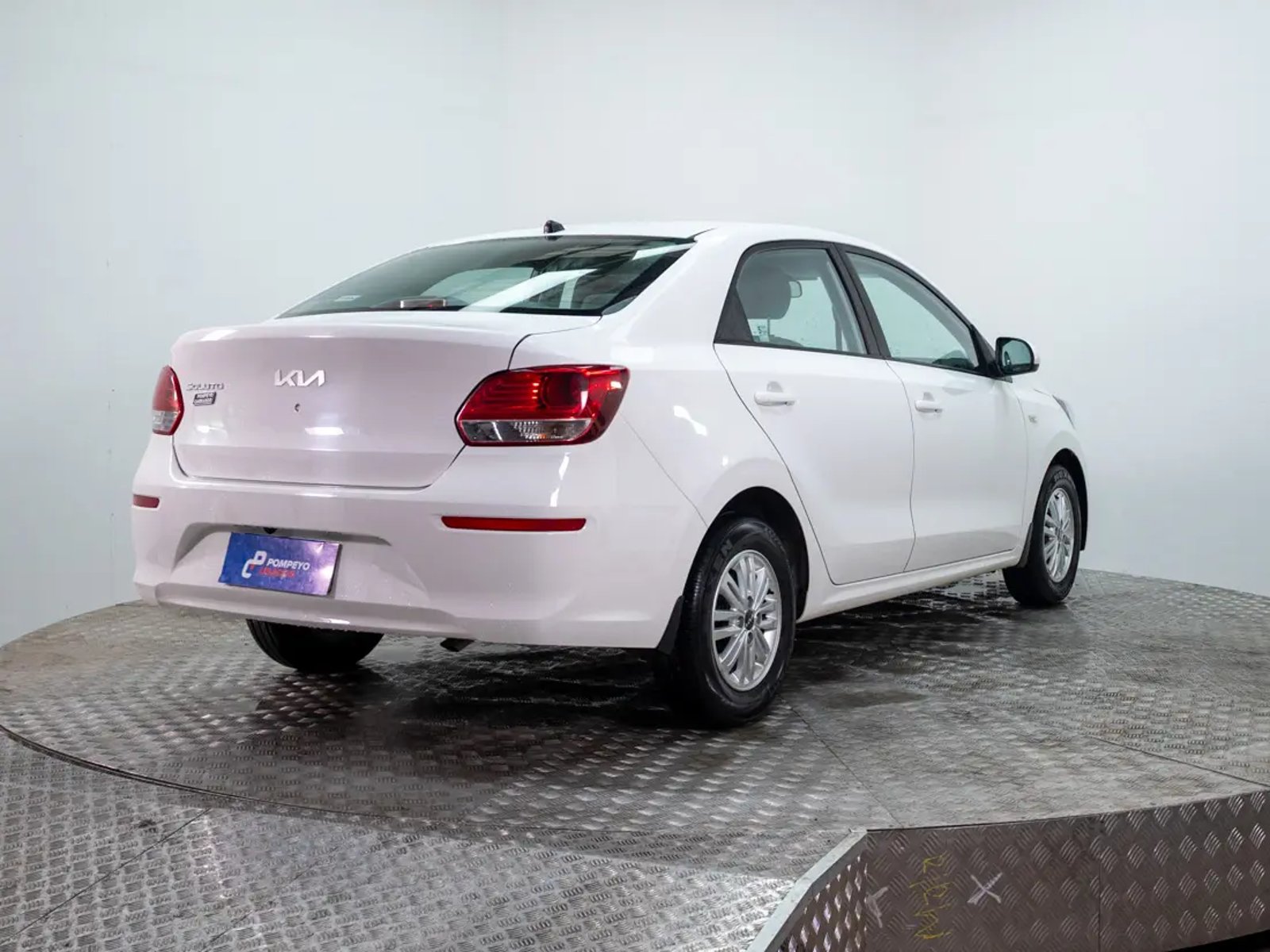 Kia SOLUTO 2026 - Imagen 7 de 20