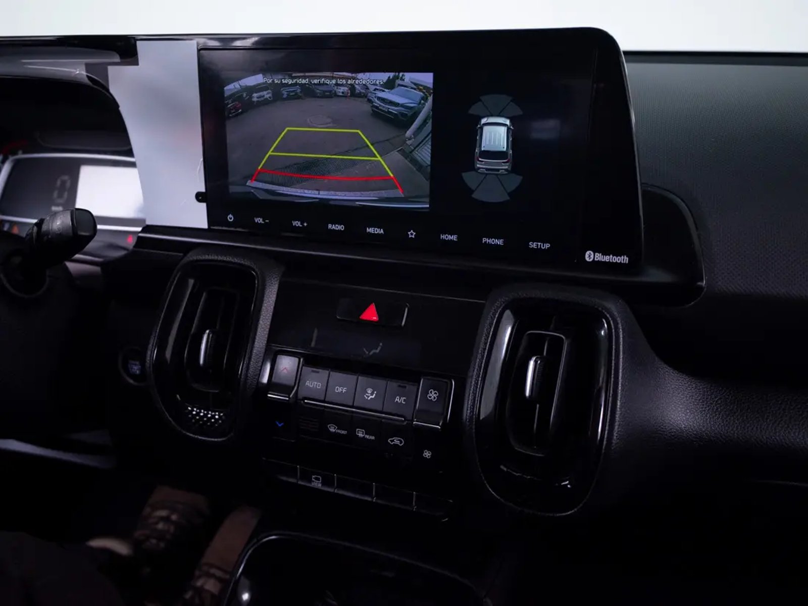 Kia SONET 2023 - Imagen 15 de 17