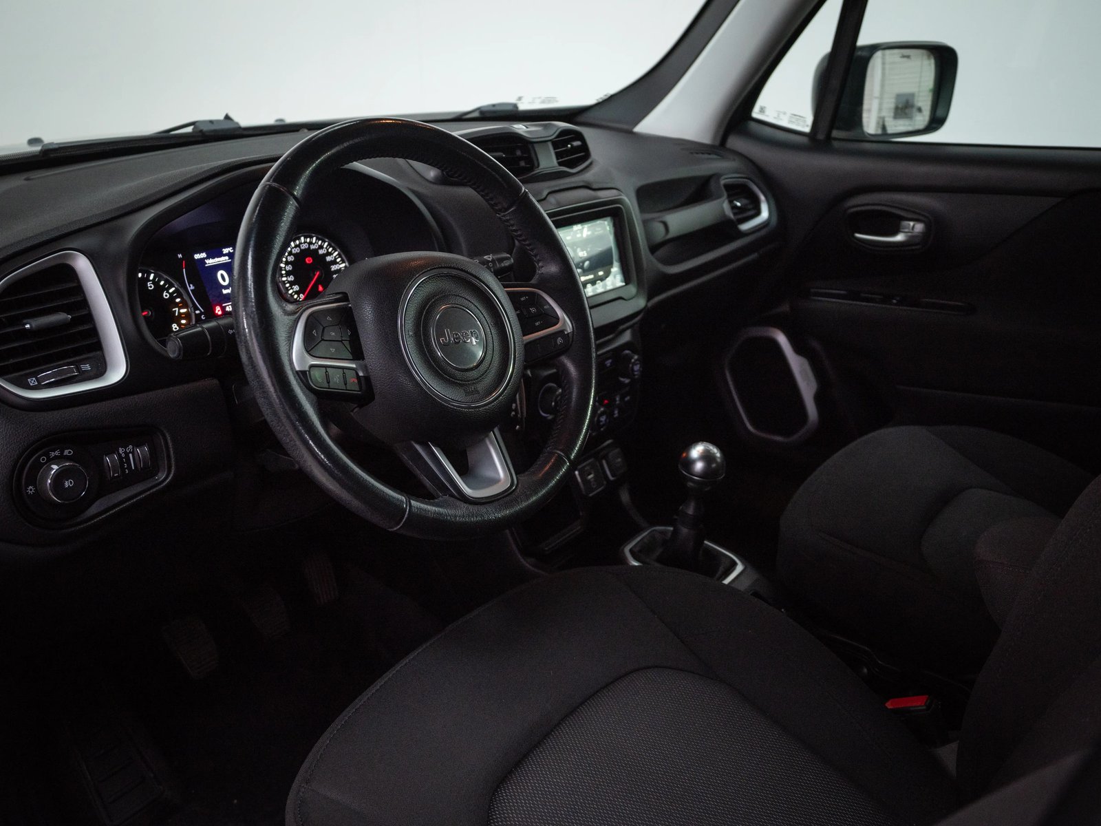 Jeep RENEGADE 2022 - Imagen 13 de 17