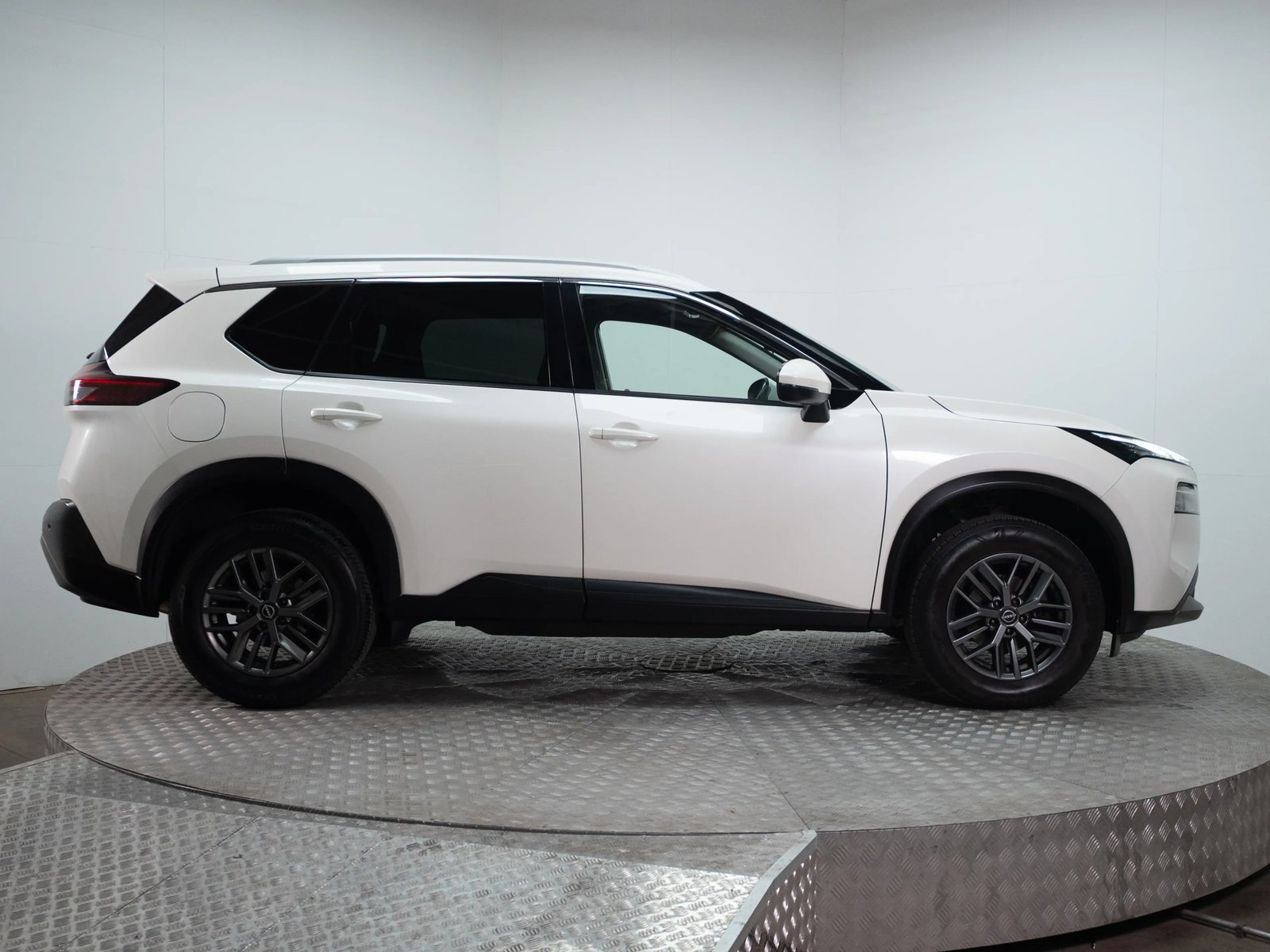 Nissan X-TRAIL 2023 - Imagen 8 de 19